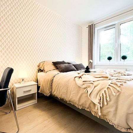Walk To Park, Modern 2Bd Kitchen! Balcony, Parking Apartamento Wrocław Exterior foto